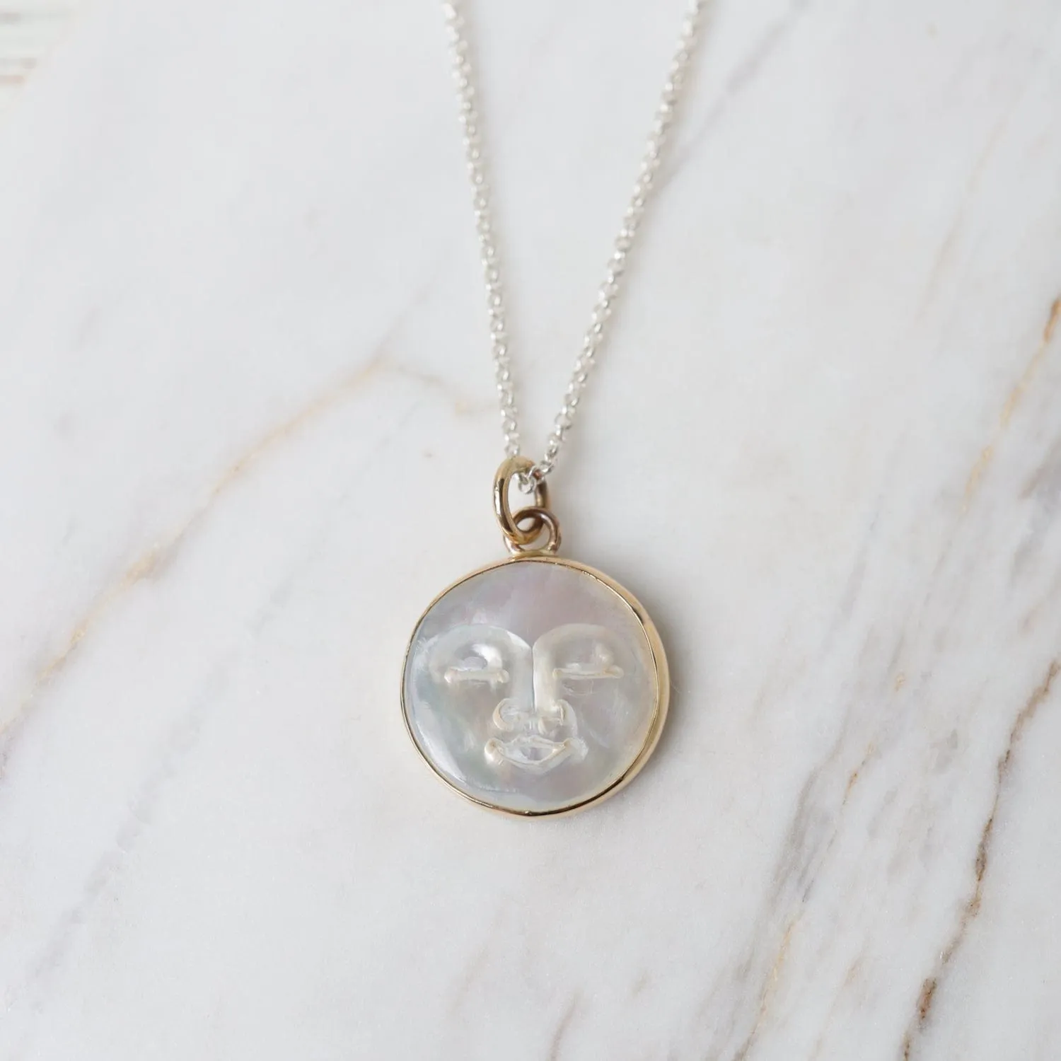 Lunarian Necklace - Mother of Pearl