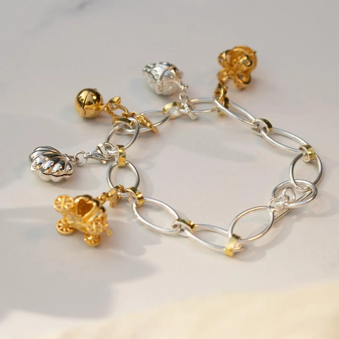 Magical Charm | Carousel - Happiness - Gold